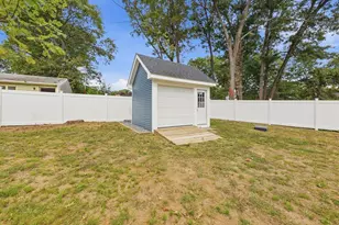 3 Colonial Rd, Milford, MA 01757 - Photo 32