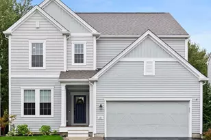 33 Skyhawk Cir, Weymouth, MA 02190 - Photo 1