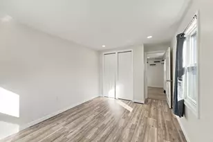 196 Clarendon Ave, Chicopee, MA 01013 - Photo 12