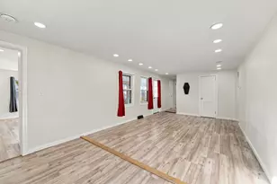 196 Clarendon Ave, Chicopee, MA 01013 - Photo 6