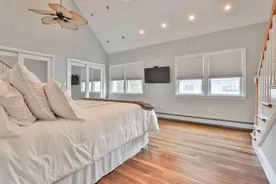 6 Pranker Road, Saugus, MA 01906 - Photo 16