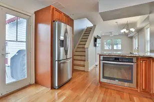 6 Pranker Rd, Saugus, MA 01906 - Photo 22