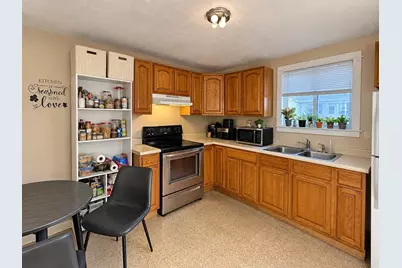 99 Winthrop St, Taunton, MA 02780 - Photo 12