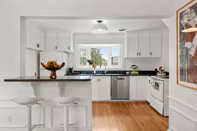11 Tennyson Rd., Newton, MA 02465 - Photo 10