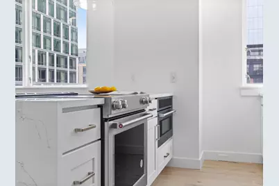234 Causeway St #720, Boston, MA 02114 - Photo 8