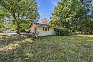 32 Curwen Rd, Peabody, MA 01960 - Photo 34