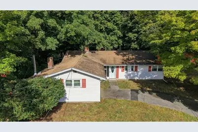 32 Curwen Rd, Peabody, MA 01960 - Photo 2