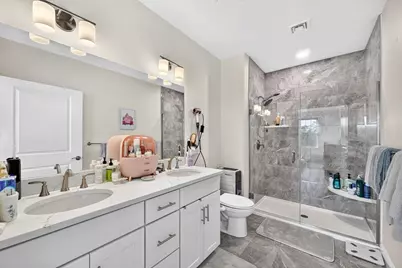 320 Middlesex Ave #D202, Medford, MA 02155 - Photo 12
