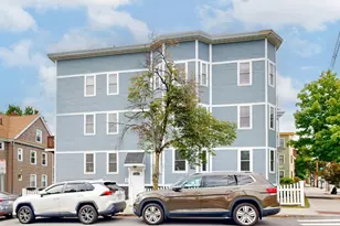 104 Holland St, Somerville, MA 02144 - Photo 32