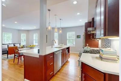 104 Holland St. #1, Somerville, MA 02144 - Photo 10