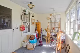 147 South St, Bernardston, MA 01337 - Photo 6