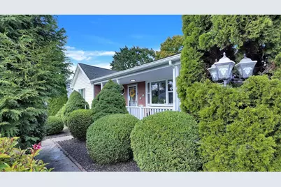 23 Briarwood Pl, Westfield, MA 01085 - Photo 4