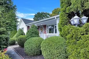 23 Briarwood Pl, Westfield, MA 01085 - Photo 4