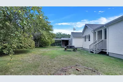 23 Briarwood Pl, Westfield, MA 01085 - Photo 28