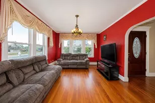 96 Stanton Ave, Revere, MA 02151 - Photo 4