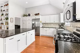 12 Waterford Cir, Dighton, MA 02715 - Photo 28