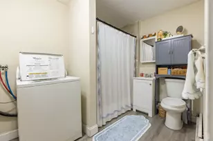 869 E 4th St, Boston, MA 02127 - Photo 10