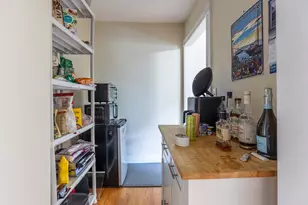 869 E 4th St, Boston, MA 02127 - Photo 26