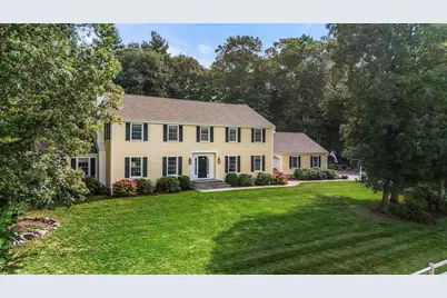 146 Farm St, Dover, MA 02030 - Photo 2