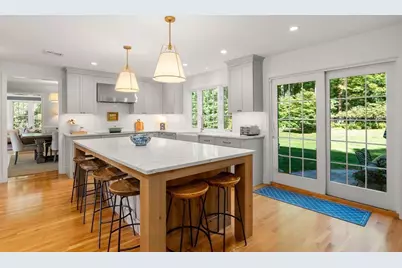 146 Farm St, Dover, MA 02030 - Photo 8
