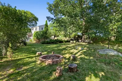 78 Forest St, Wakefield, MA 01880 - Photo 26