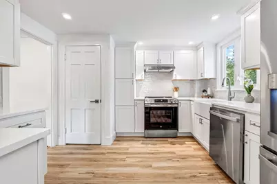 79 Whitman Avenue, Melrose, MA 02176 - Photo 12