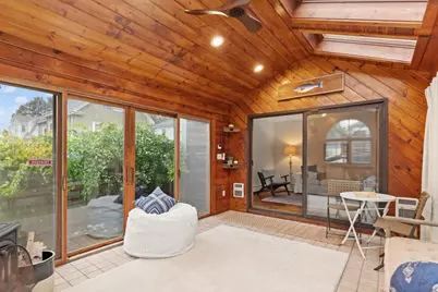 15 Myrtle St, Beverly, MA 01915 - Photo 18