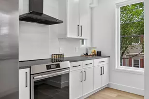 116 Heath St, Somerville, MA 02145 - Photo 6