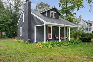 19 South St, Wilmington, MA 01887 - Photo 1