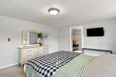 4 Hale St, Winchendon, MA 01475 - Photo 8