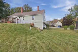4 Hale St, Winchendon, MA 01475 - Photo 2