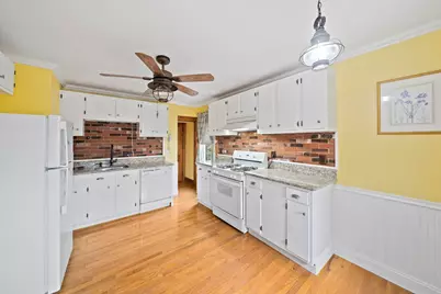 258 Holbrook, Quincy, MA 02171 - Photo 4