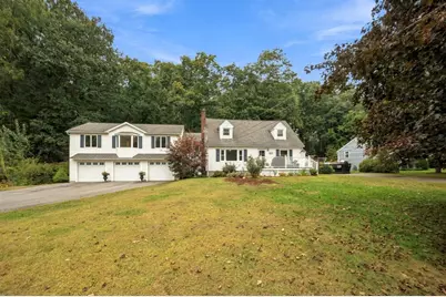 51 Queensland Rd, Billerica, MA 01862 - Photo 2