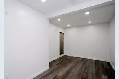 930 County, New Bedford, MA 02745 - Photo 28