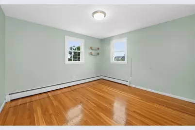 203 Woburn Street, Medford, MA 02155 - Photo 12
