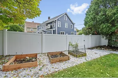 203 Woburn Street, Medford, MA 02155 - Photo 26