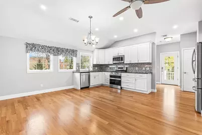 16A Glenwood Ave #A, Winchester, MA 01890 - Photo 2