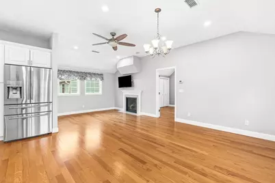 16A Glenwood Ave #A, Winchester, MA 01890 - Photo 6