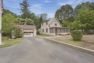 571 State St, Hanson, MA 02341 - Photo 1
