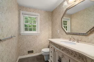 11 Summit Rd, Southborough, MA 01772 - Photo 10