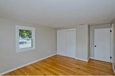 82 Gill St, Chicopee, MA 01013 - Photo 16