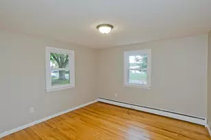 82 Gill St, Chicopee, MA 01013 - Photo 18