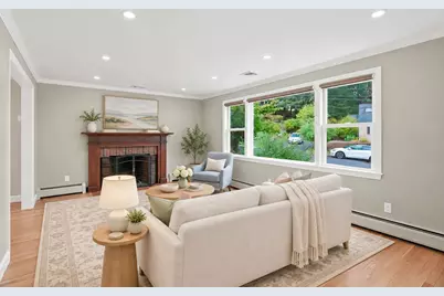 14 Highgate St, Needham, MA 02492 - Photo 12