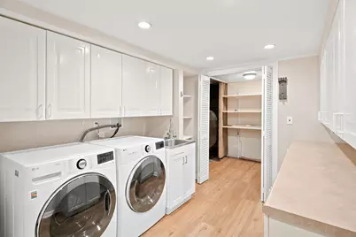14 Highgate St, Needham, MA 02492 - Photo 30