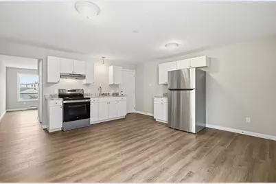 4 Phelps Ave, Westfield, MA 01085 - Photo 4