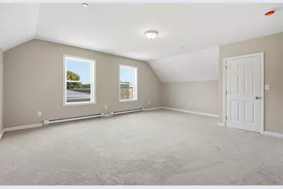 4 Phelps Ave, Westfield, MA 01085 - Photo 22