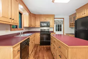 25 Caswell Ct, Douglas, MA 01516 - Photo 10