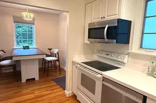 63 Linden St, Wellesley, MA 02482 - Photo 8