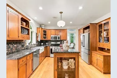63 Wood St, Holden, MA 01522 - Photo 16