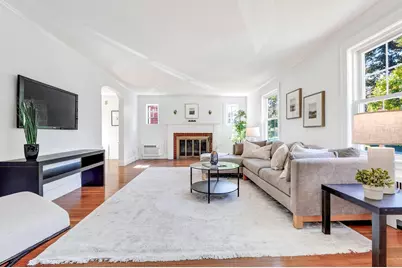 37 Norman Rd, Melrose, MA 02176 - Photo 4